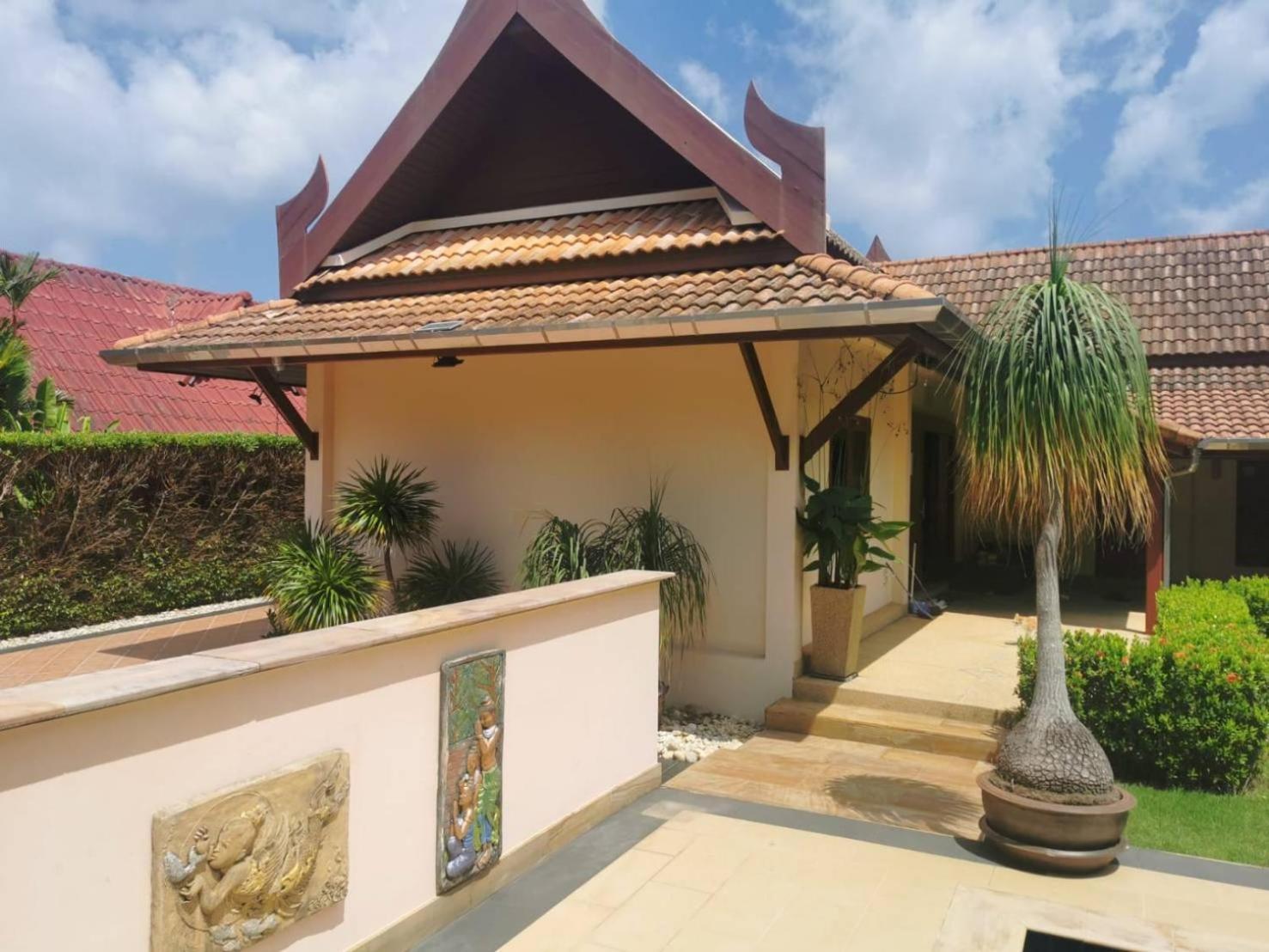 Villa Pimlada Nai Harn エクステリア 写真